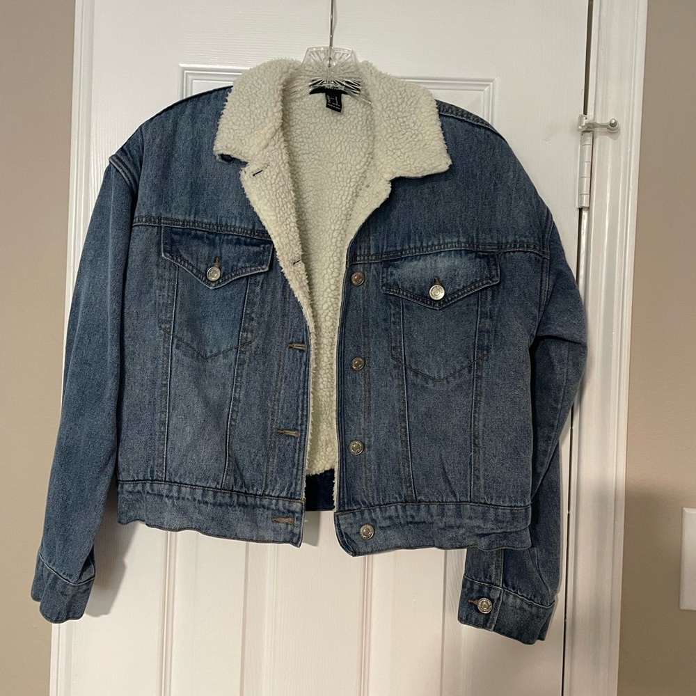 Forever 21 Sherpa Lined Jean Denim Jacket- S